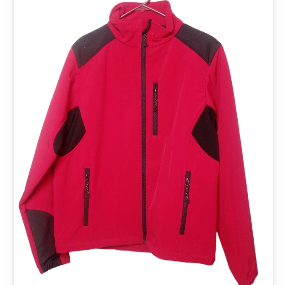 Black diamond water/wind resistant jacket medium red & black medium
